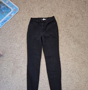 Black no boundaries skinny jeans (3)
